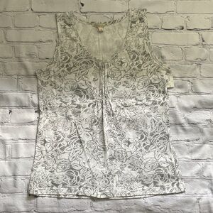 NWT Size Medium Carolyn Taylor White Floral Lace-Effect Scoop Tank - 100% Cotton